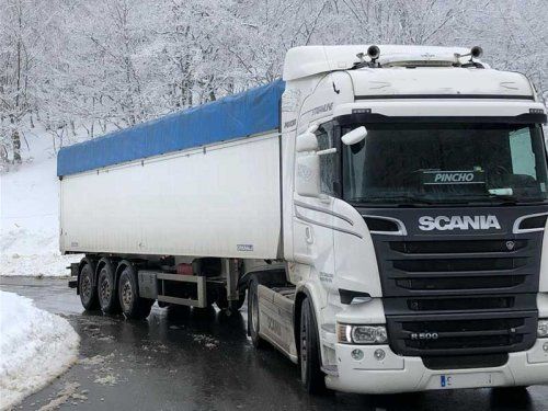 Flota de vehículos para transporte nacional